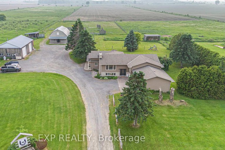 28516160/4806-frank-kenny-road/sarsfieldbearbrook/ottawa/ontario/K0A3H0_32