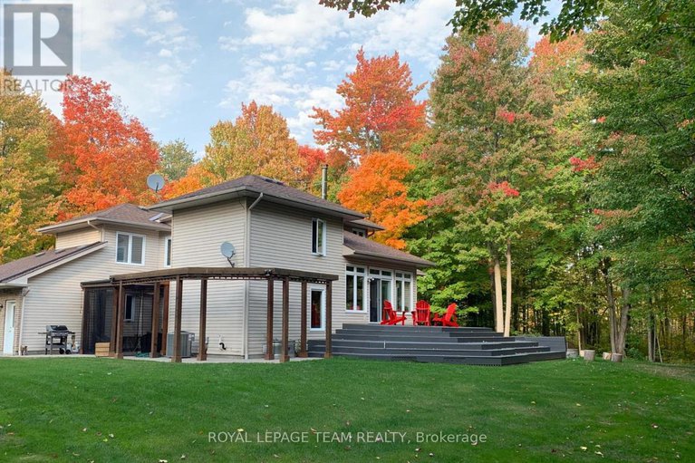 29317339/5830-wood-duck-drive/osgoode-twp-north-of-reg-rd-6/ottawa/ontario/K0A2W0_39