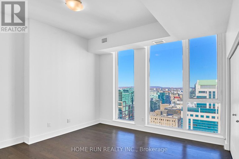 29046797/2703-40-nepean-street/ottawa-centre/ottawa/ontario/K2P0X5_17