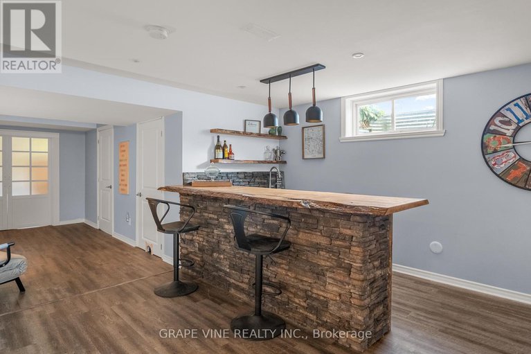 28637622/5607-maklynne-way/vars-village/ottawa/ontario/K0A3H0_27
