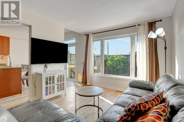 28855034/302-brigitta-street/emerald-meadowstrailwest/ottawa/ontario/K2S0H8_7
