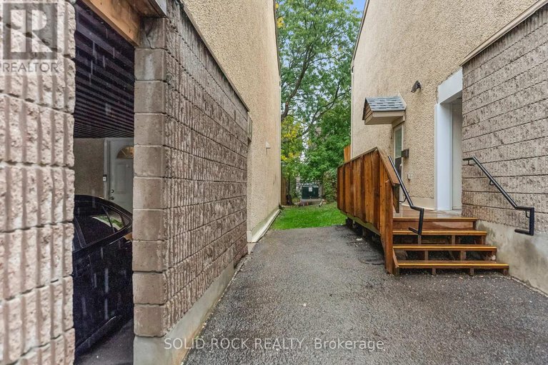 28918939/39-3415-uplands-drive/hunt-club/ottawa/ontario/K1V9N3_32
