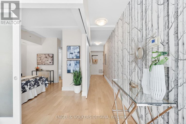 28758017/106-390-booth-street/west-centre-town/ottawa/ontario/K1R7K6_5