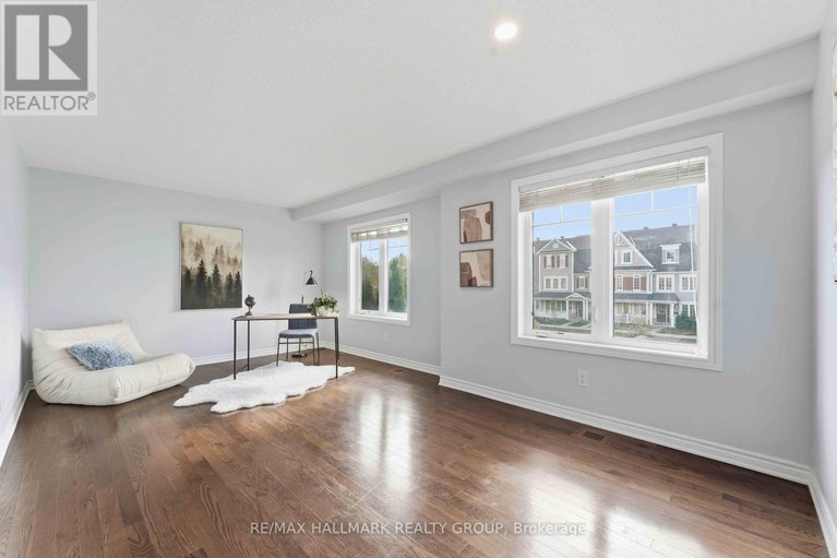 28990498/730d-maloja-way/stittsville-north/ottawa/ontario/K2S0N6_21