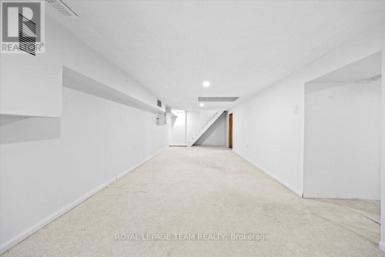 29024609/5410-old-richmond-road/fallowfield/ottawa/ontario/K2R1G7_33