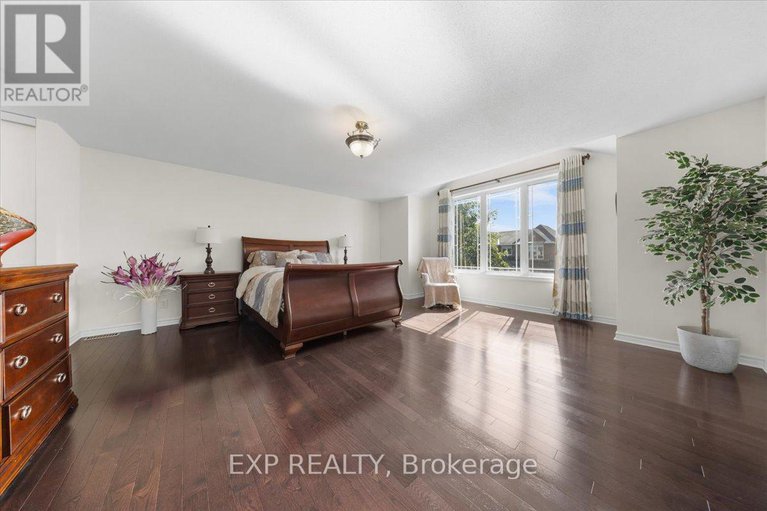 28864712/300-grayburn-way/strandherd/ottawa/ontario/K2J0V8_31