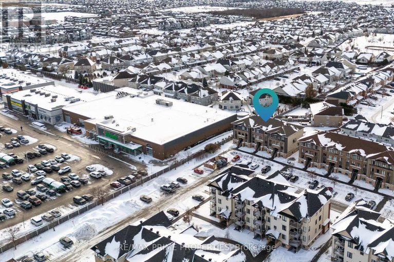 29217498/166-bluestone-private/avalon-west/ottawa/ontario/K4A0X7_41