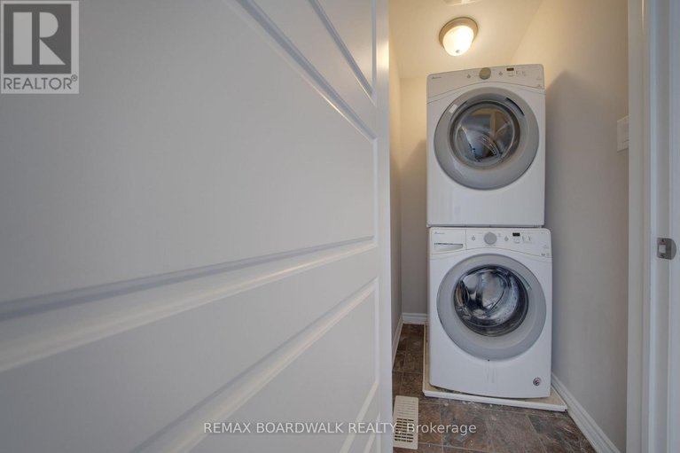 29283781/132-conifer-creek-circle/emerald-meadowstrailwest/ottawa/ontario/K2M0M2_28