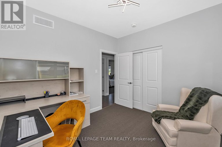 28510378/17-isobel-mcewan-street/mcnabbraeside-twps/mcnabbraeside/ontario/K7S3G8_29