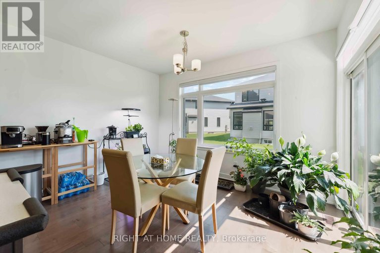 28616328/848-beckton-heights-s/stittsville-south/ottawa/ontario/K2S2X9_8
