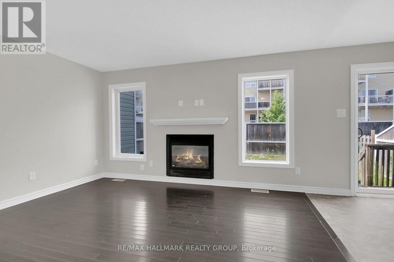 28721998/418-temiskaming-crescent/strandherd/ottawa/ontario/K2J0V4_20