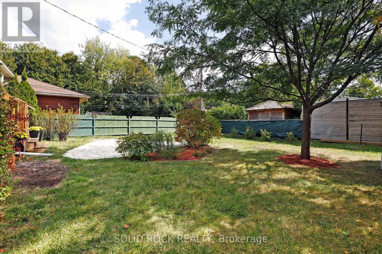 28861581/632-chadburn-avenue/riverview-park/ottawa/ontario/K1G0Y7_24