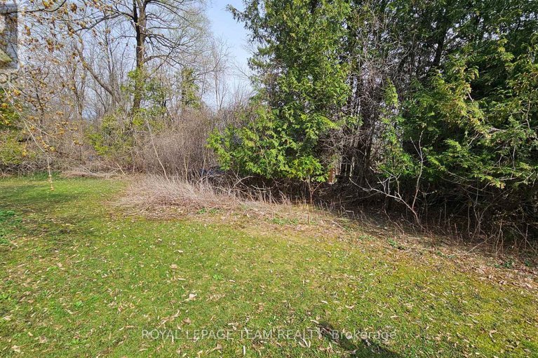 28030995/279-water-street/almonte/mississippi-mills/ontario/K0A1A0_26