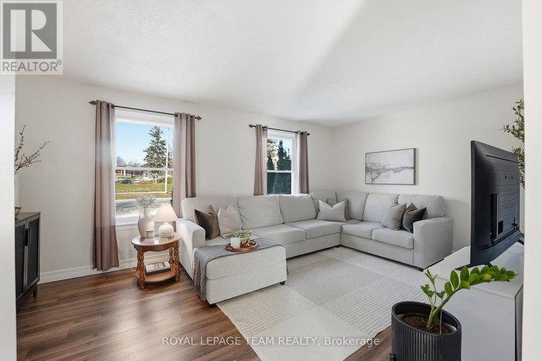 29452274/67-castlefrank-road/glencairnhazeldean/ottawa/ontario/K2L2E6_9