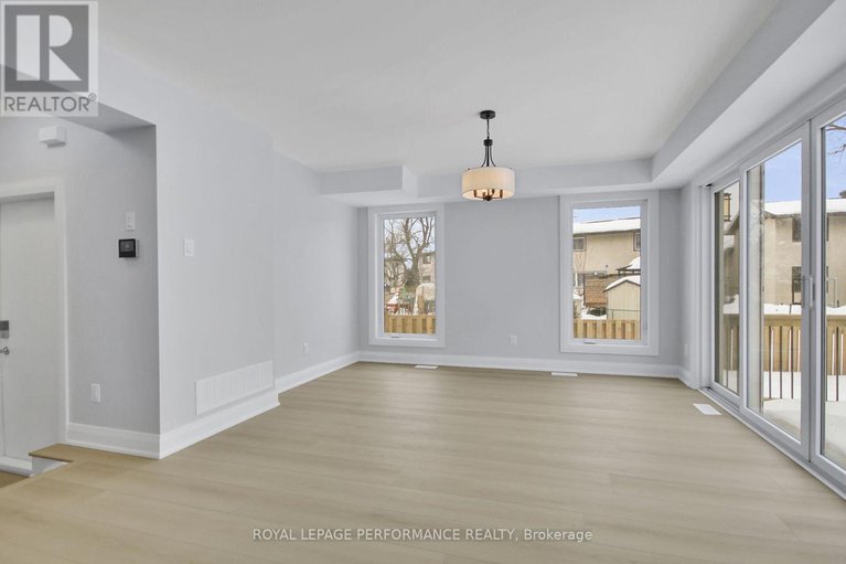28549099/9-brydon-court/tanglewood/ottawa/ontario/K2G4A6_14