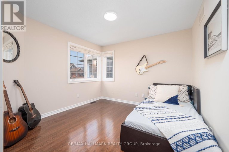 28553258/203-black-sage-crescent/riverside-southgloucester-glen/ottawa/ontario/K1V2J7_26