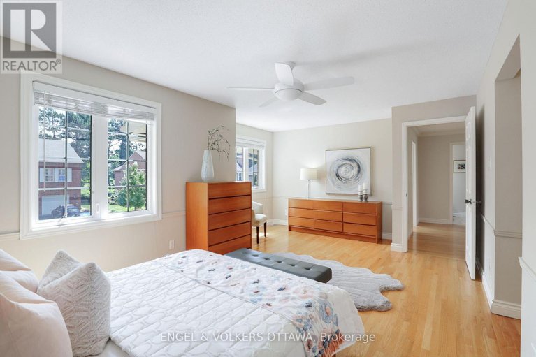 28642525/29-chatsworth-crescent/hunt-club/ottawa/ontario/K1V9Z1_17