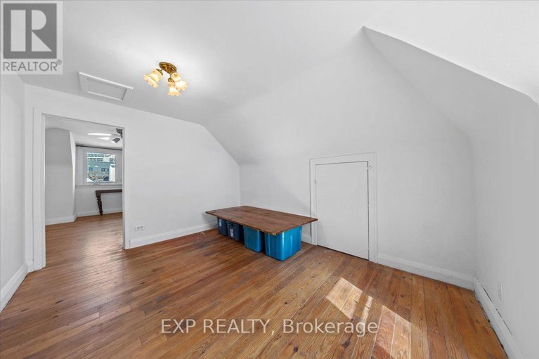 28154545/146-laval-street/vanier/ottawa/ontario/K1L7Z4_19