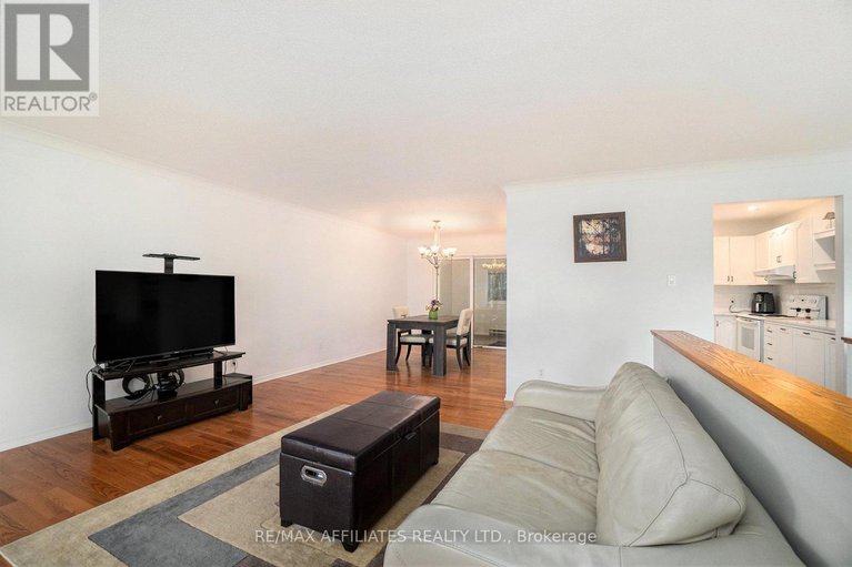 28854774/319-riverwood-drive/woodlawnmaclarens-landingkilmaurs/ottawa/ontario/K0A3M0_6