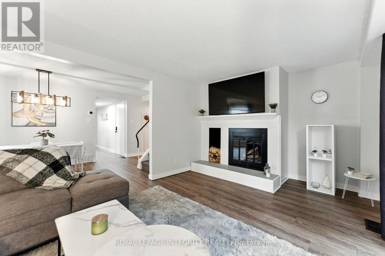 28843090/7900-decarie-drive/orleans-wood/ottawa/ontario/K1C2K3_20