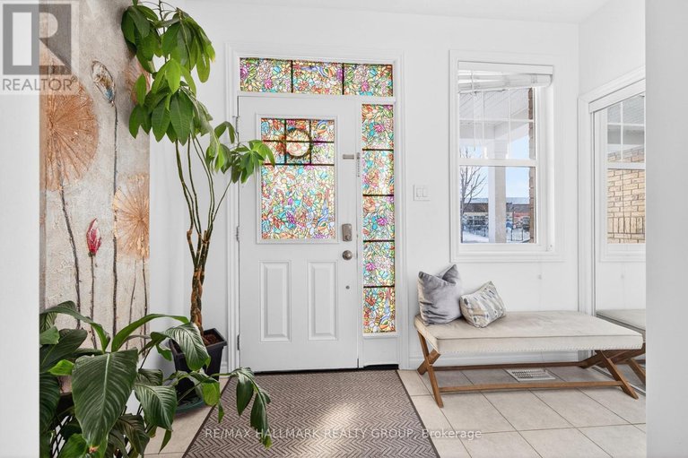 29311915/270-des-soldats-riendeau-street/half-moon-bay/ottawa/ontario/K2J5Z1_2