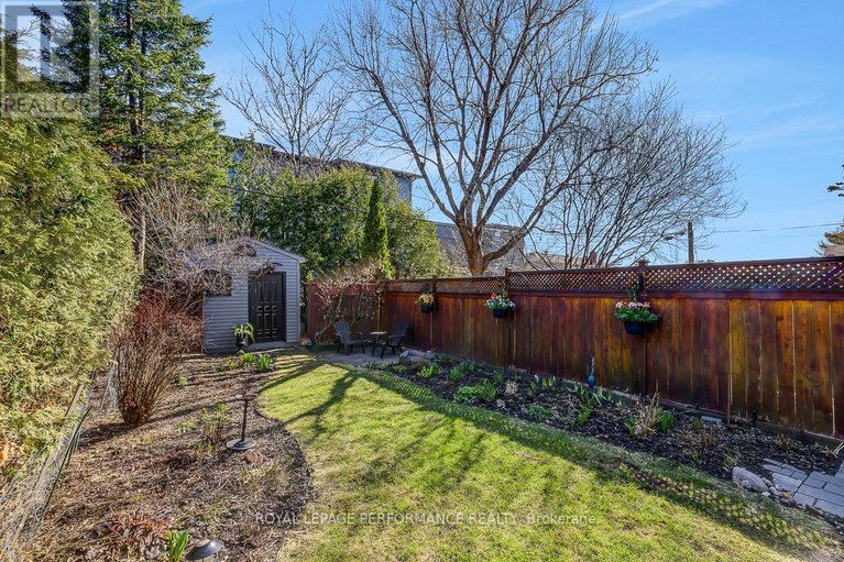 29629376/86-west-presland-road/overbrook/ottawa/ontario/K1K2C3_41