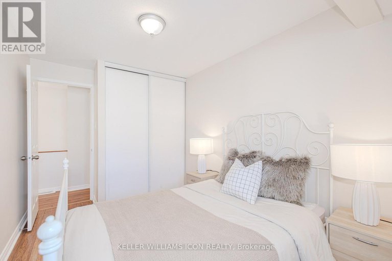 29239262/380-woodfield-drive/tanglewood/ottawa/ontario/K2G3W9_20