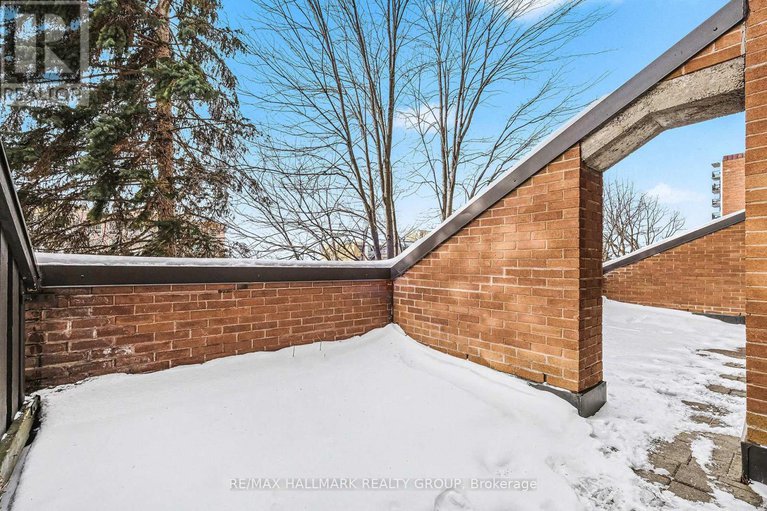 29208342/350-505-st-laurent-boulevard/viscount-alexander-park/ottawa/ontario/K1K3X4_34