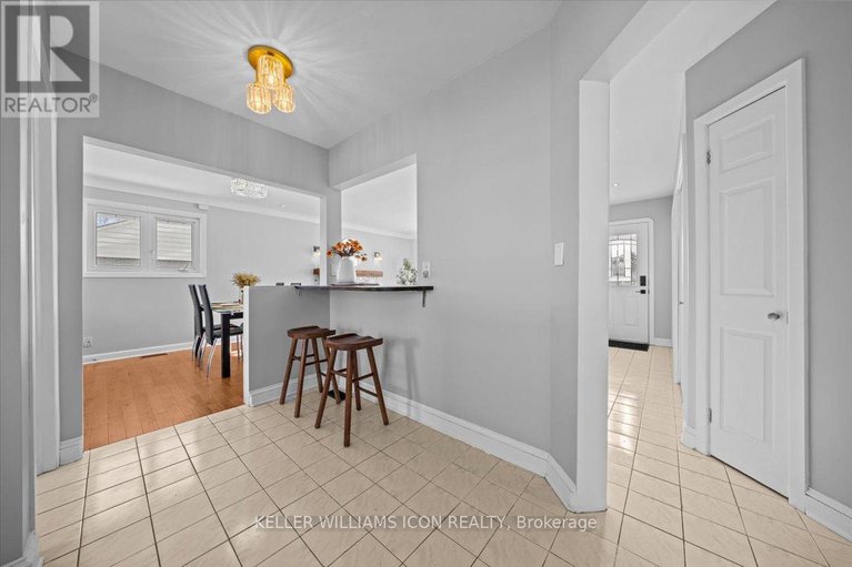 29275190/45-epworth-avenue/meadowlandsst-claire-gardens/ottawa/ontario/K2G2L8_15