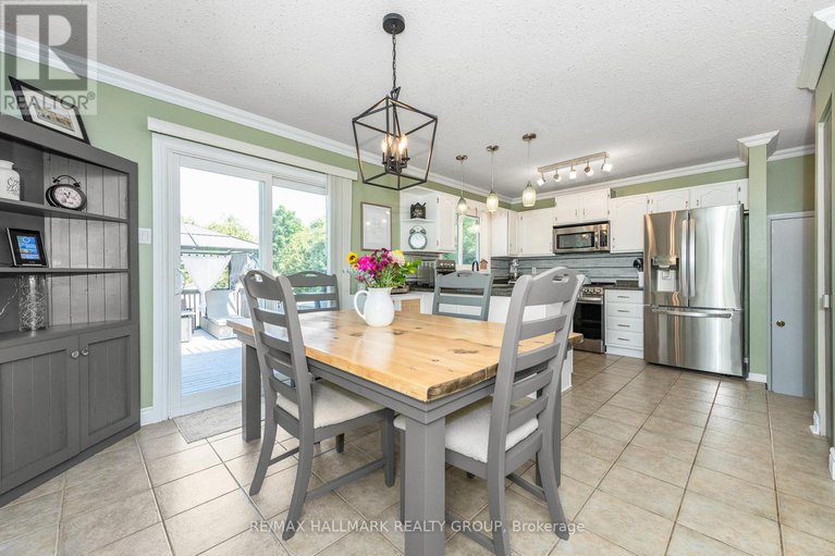 28854407/7895-popham-street/vernon/ottawa/ontario/K0A3J0_14