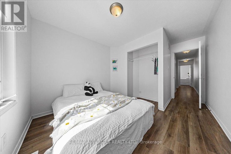 28223631/1028-pampero-crescent/stittsville-north/ottawa/ontario/K2S0N4_25
