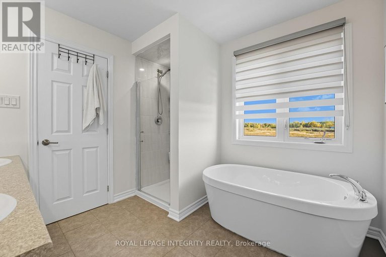 28983776/347-willow-aster-circle/avalon-west/ottawa/ontario/K4A1C6_21
