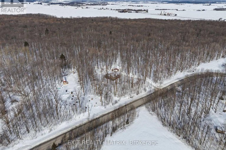 29431063/8150-montee-lemieux-road/east-hawkesbury/ontario/K0B1M0_38