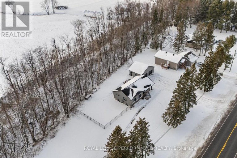 29228643/57-main-street/finch/north-stormont/ontario/K0C1K0_4