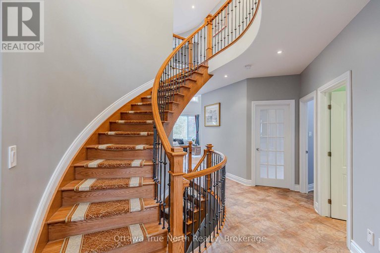 29043619/507-kochar-drive/mooneys-bay/ottawa/ontario/K2C4G9_16