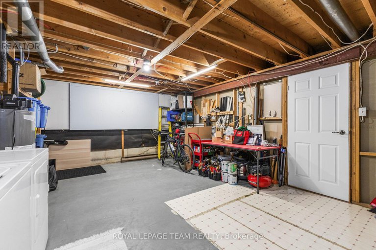 28940711/1965-patricia-street/town-of-rockland/clarence-rockland/ontario/K4K1B2_32