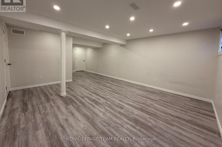 29171434/709-megrez-way-e/half-moon-bay/ottawa/ontario/K2J6S9_15