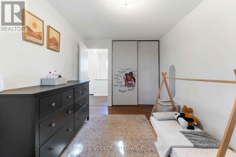 28946103/58-1375-bethamy-lane/beacon-hill-south/ottawa/ontario/K1J8P5_21