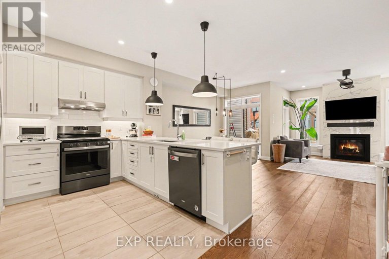 29419351/567-rathburn-lane/leitrim/ottawa/ontario/K1T0T3_12