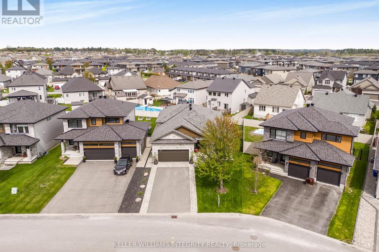 28399629/42-granite-street/clarencerockland-twp/clarence-rockland/ontario/K4K0H8_35