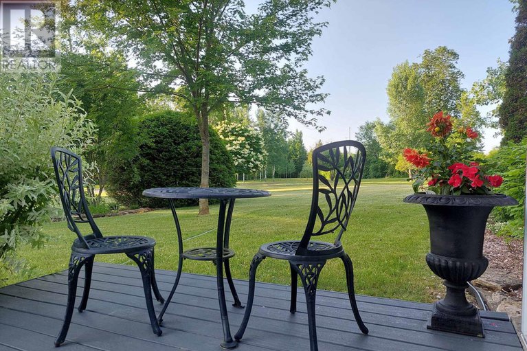 28543028/6942-gallagher-road/rideau-twp-s-of-reg-rd-6-w-of-mccordick-rd/ottawa/ontario/K0A2T0_48