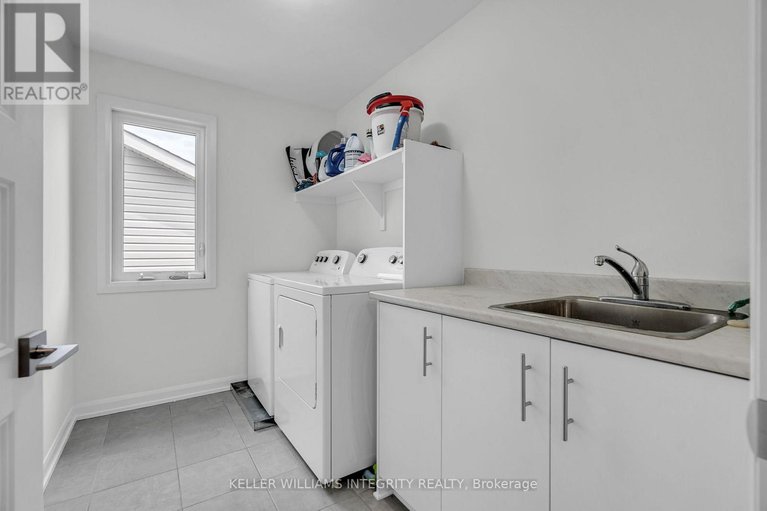 28230053/176-onyx-crescent/town-of-rockland/clarence-rockland/ontario/K4K1P6_34