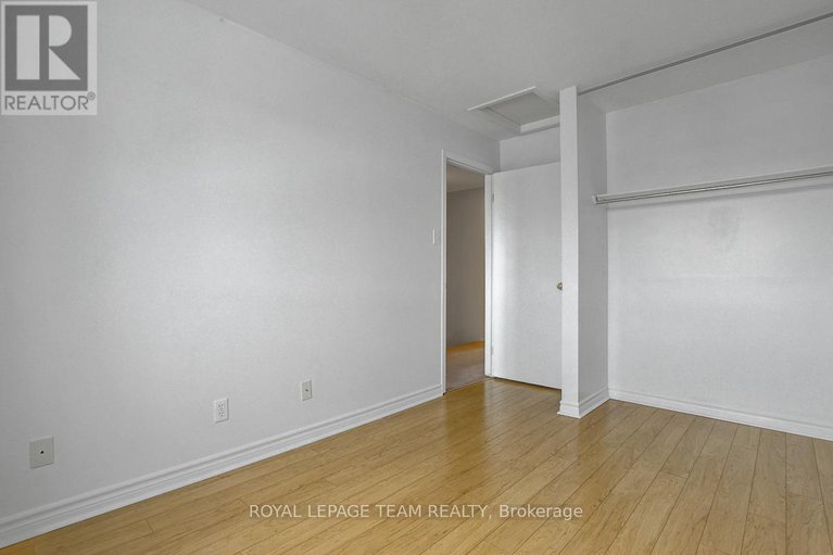 29253147/47-mcdermot-court/katimavik/ottawa/ontario/K2L3V5_27