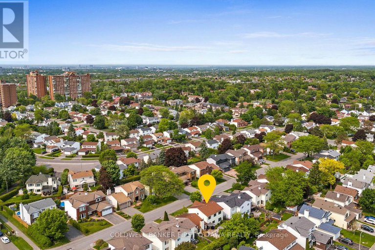 28427469/2722-wyldewood-street/emerald-woodssawmill-creek/ottawa/ontario/K1T2R9_43