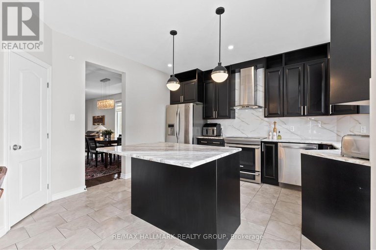28628034/112-gracewood-crescent/blossom-parkkemp-parkfindlay-creek/ottawa/ontario/K1T0J5_7