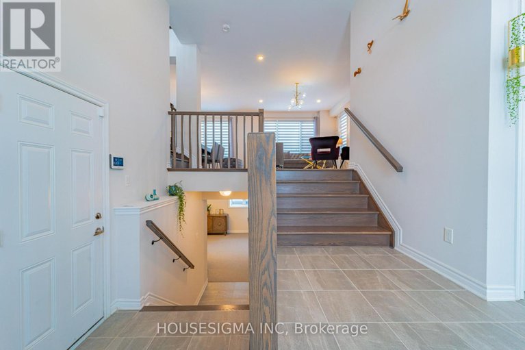 29388290/547-ponthieu-circle/orleans-village/ottawa/ontario/K1W0N5_7