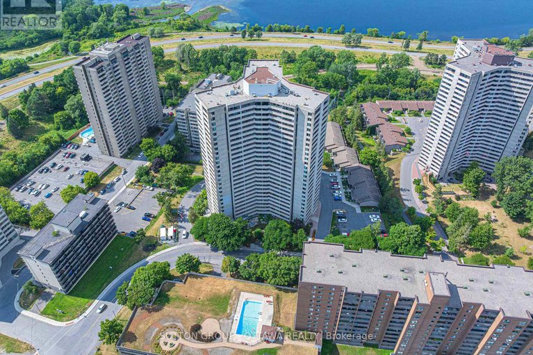 28727418/711-1171-ambleside-drive/woodroffe/ottawa/ontario/K2B8E1_50