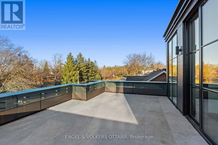 28801751/246-byron-avenue/westborohampton-park/ottawa/ontario/K1Z6Y8_21
