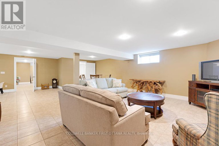 28050284/556-west-point-drive/drummondnorth-elmsley-north-elmsley-twp/drummondnorth-elmsley/ontario/K7H3C7_33