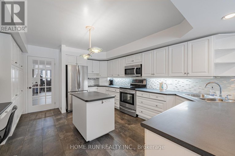 29168819/1545-sherruby-way/rural-kanata-central/ottawa/ontario/K2W1A9_14